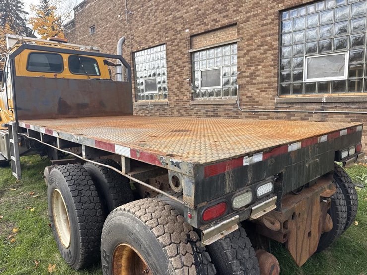 2001-caterpillar-c12-image-35