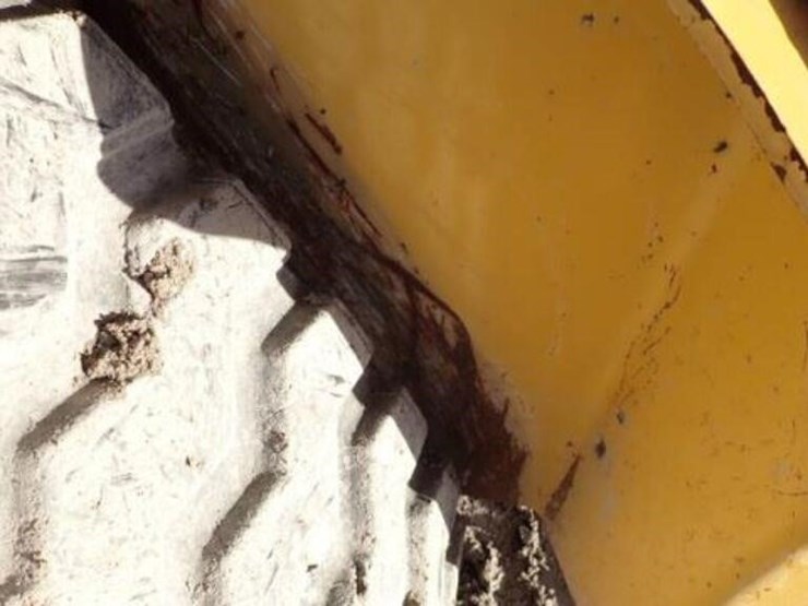 2019-deere-331g-image-76