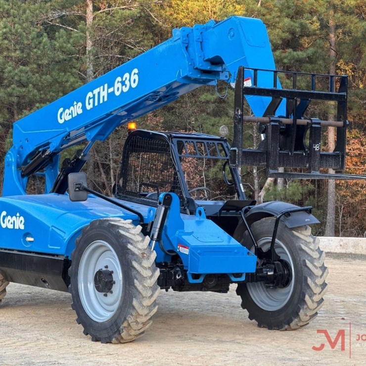 2017 GENIE GTH636