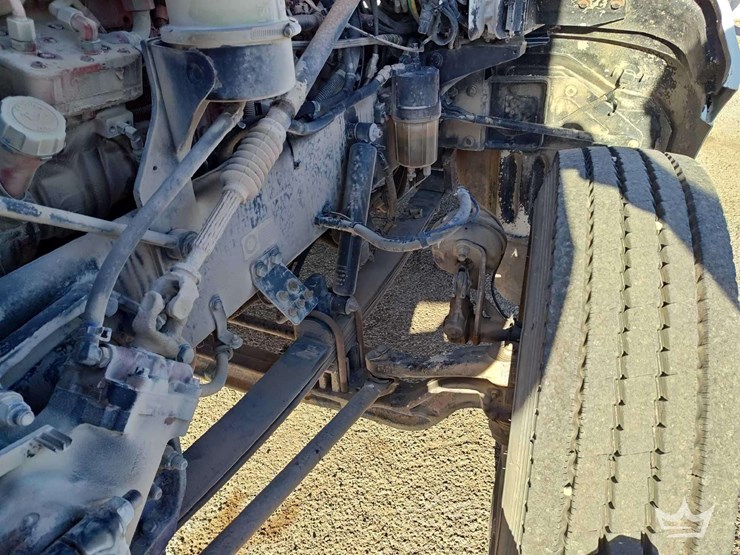 2012-peterbilt-386-image-41