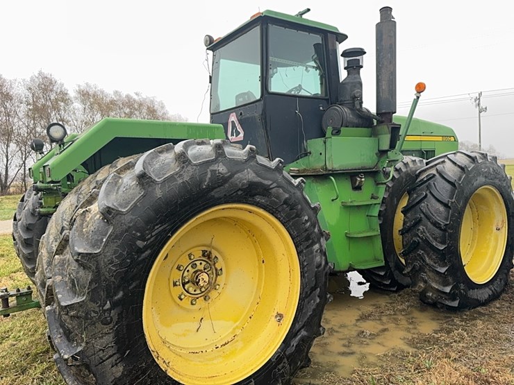 1991-john-deere-8960-image-12