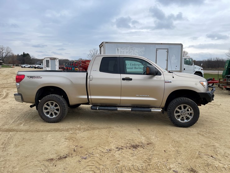 2007-toyota-tundra-sr5-image-4