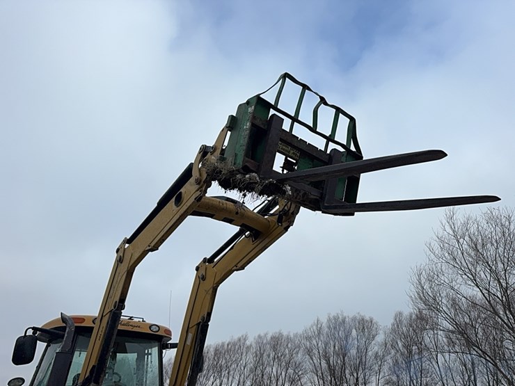 2011-challenger-mt535b-image-40