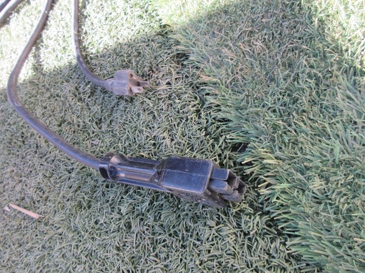 ez-go-36-volt-golf-cart-battery-charger-image-3