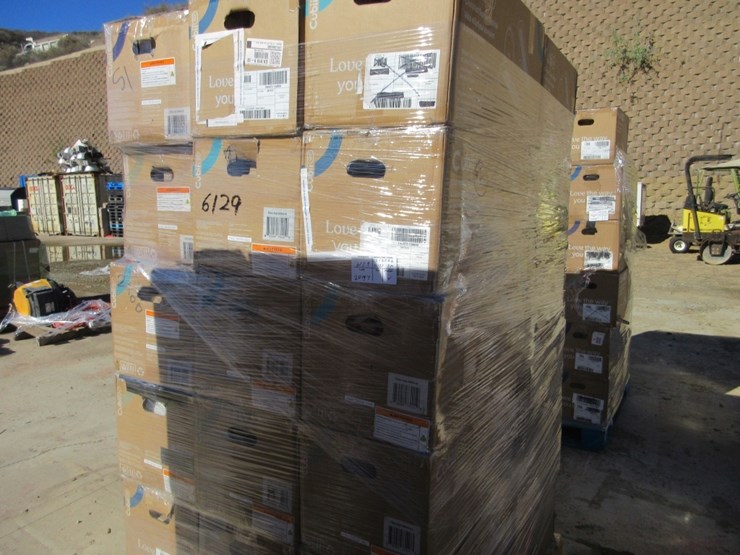 cubii-compact-seated-elliptical-exercise-machine,-image-1