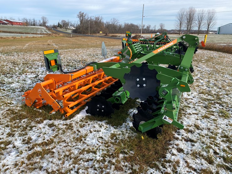 #1146-•-2023-unused-amazone-catros-4003-3-point-compact-disc-(waldo,-wi)-image-5