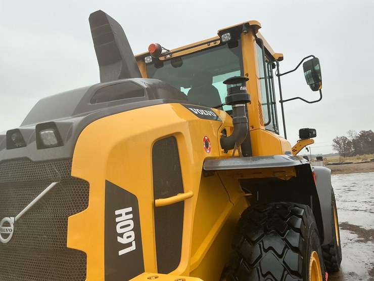 2022-volvo-l60h-image-57