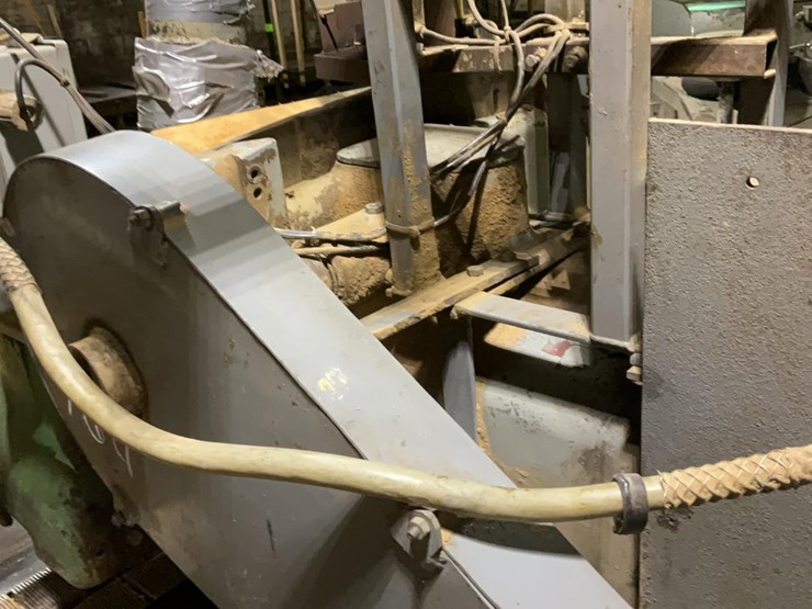 #164-•-mattison-straight-line-rip-saw-image-19