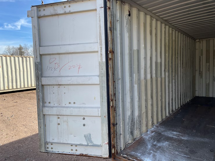 #118-•-20'-standard-height-shipping-container-(marenisco,-mi)-image-19