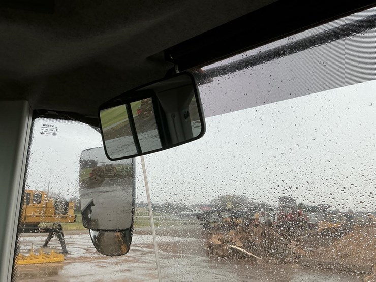 2022-volvo-l60h-image-21