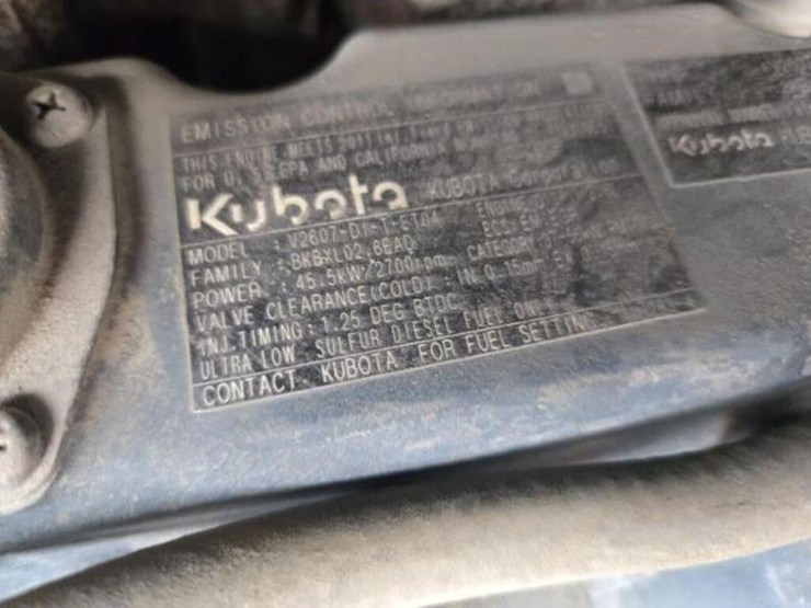 2012-bobcat-s185-image-21