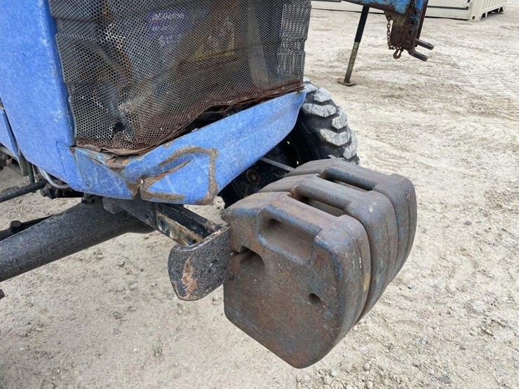 new-holland-tc30-image-6