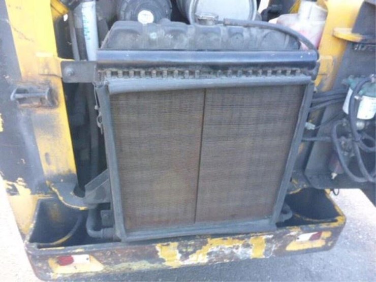 2008-volvo-mc70b-image-23