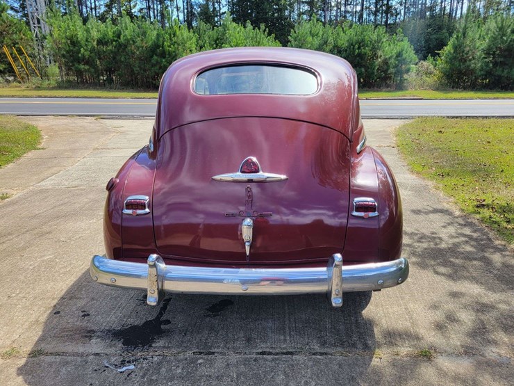 1948-plymouth-special-deluxe-image-6