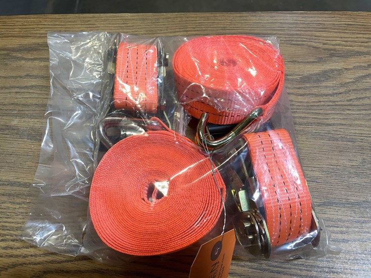#8670-•-(2)-ratchet-straps,-1-1/2"-wide-x-15'-long-(pr11)-image-1