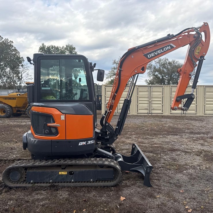 DEVELON DX35Z-7