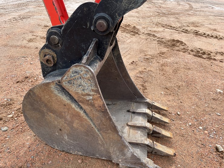 2021-kubota-u55-5-image-12