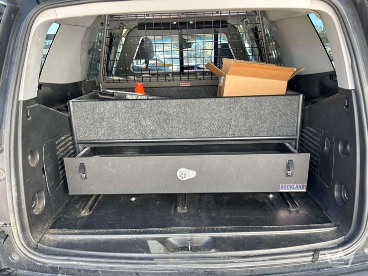 2019-chevrolet-tahoe-image-20