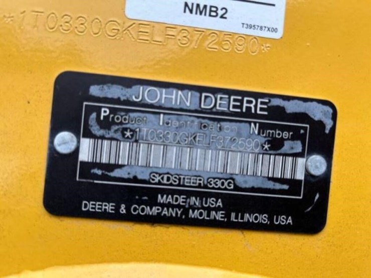 2020-deere-330g-image-21