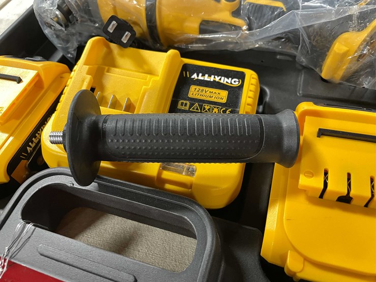 #8702-•-new-angle-grinder-(t14)-image-2