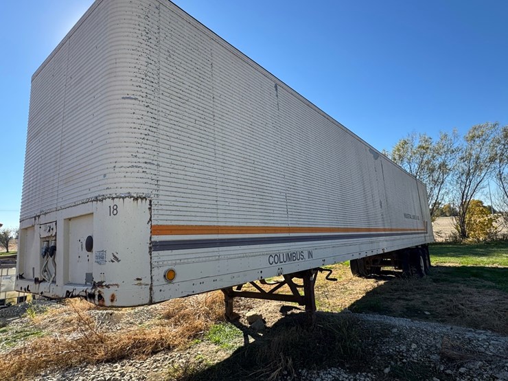 1972-fruehauf-storage-trailer-image-5