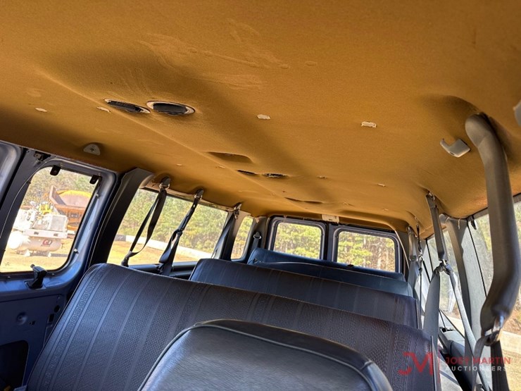 1996-ford-e350-image-23