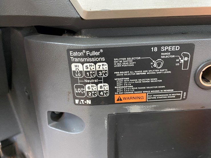 #207-•-2015-mack-grapple-truck-(has-wi-title)-(colfax,-wi)-image-31