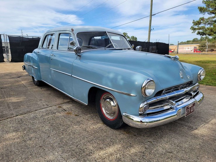 1951-dodge-sedan-image-1