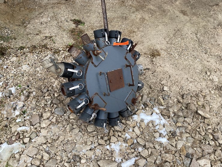 #8480-•-(16)-hose-distribution-manifold-(new-holstein,-wi)-image-2