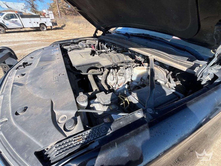 2016-chevrolet-tahoe-image-7