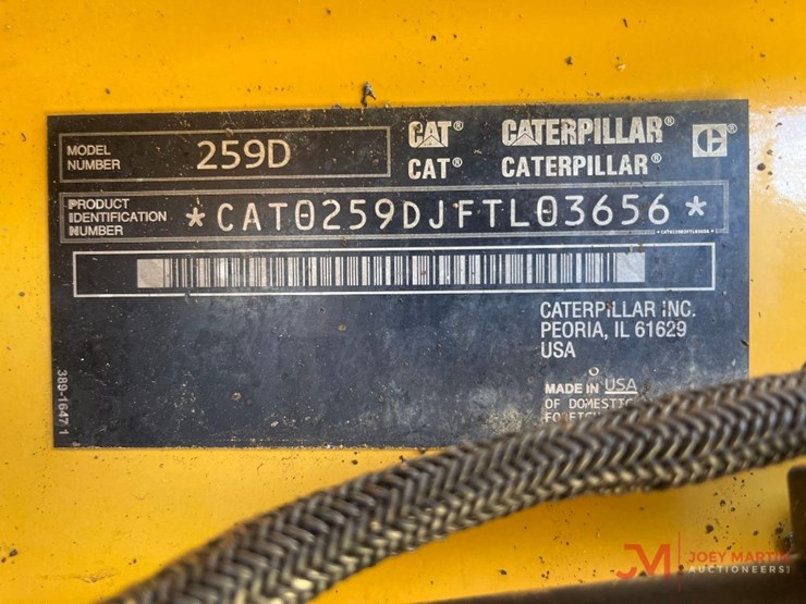 2015-caterpillar-259d-image-20