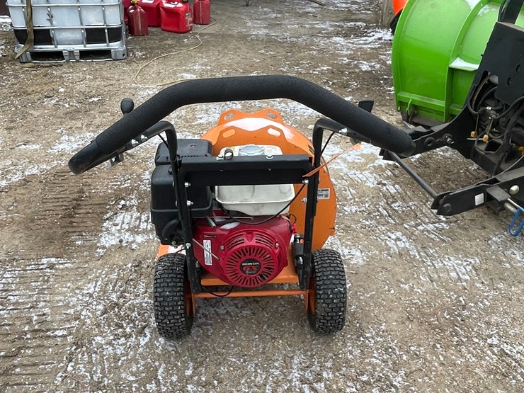 #2713-•-scag-extreme-pro-high-velocity-leaf-blower-(fall-creek,-wi)-image-6