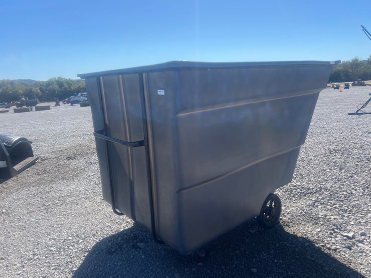 #29752-•-bayhead-portable-dumpster-image-4