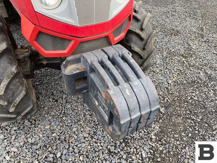 mccormick-x4.30v-tractor-image-10