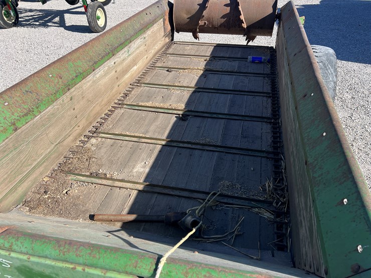 john-deere-34-image-4