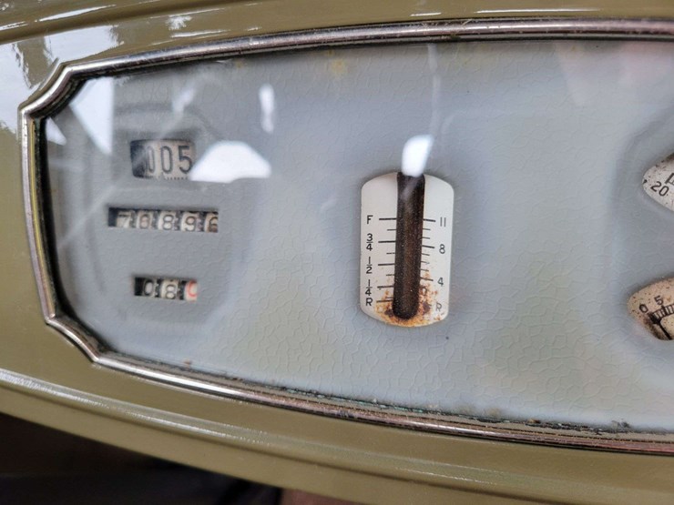 1928-pontiac-sedan-image-69