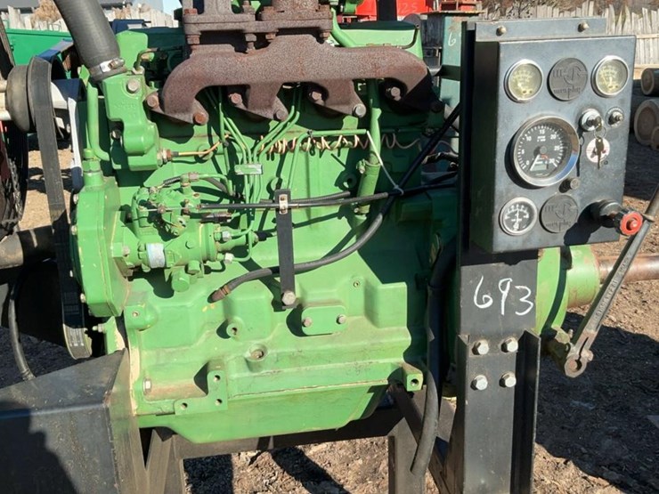 john-deere-4045t-image-8