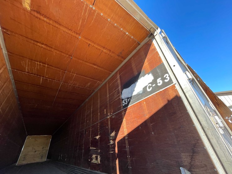 #318-•-2001-utility-trailer-mfg-co.-semi-trailer-(has-wi-title)-(denmark,-wi)-image-22