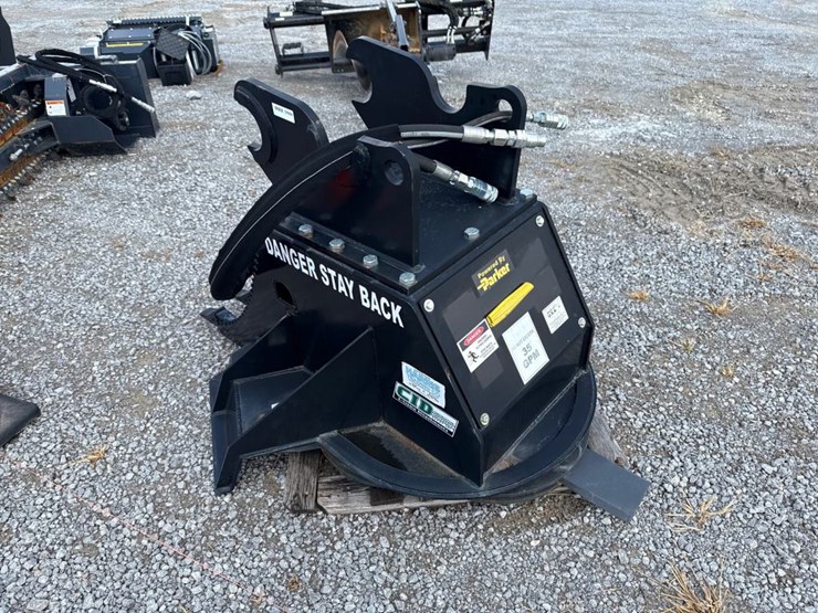 #29735-•-cid-xtreme-scexcbl-severe-duty-excavator-brush-cut-image-1