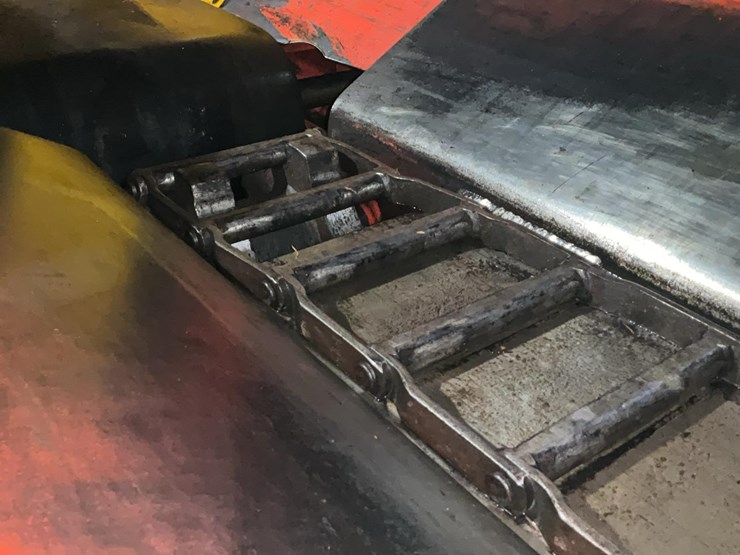 #112-•-morbark-outfeed-trough-image-19