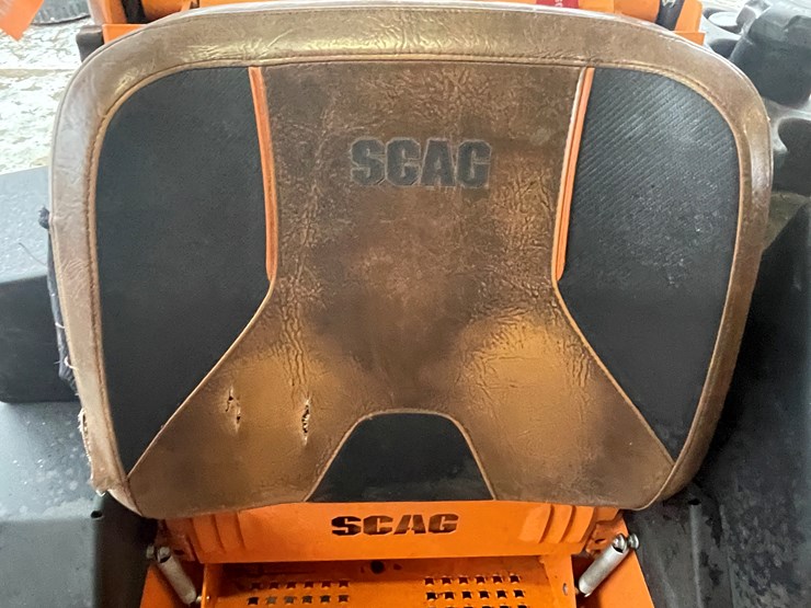 #2701-•-scag-v-ride-lawn-mower-(fall-creek,-wi)-image-12