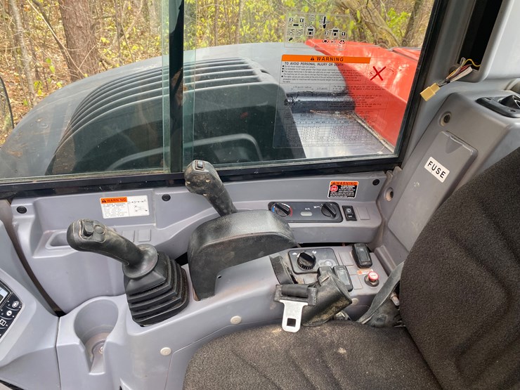 2023-kubota-kx080-4-image-10