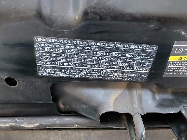 2014-nissan-pathfinder-image-13