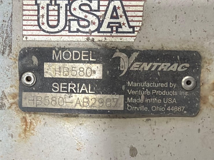 2015-ventrac-bhb580-broom-lawn-&-garden-tractor-attachments-sn:hb58ab2511-image-3