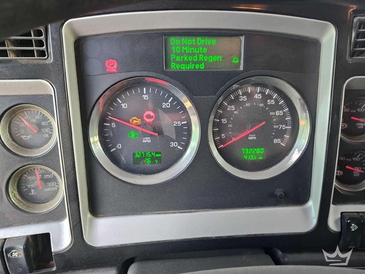 2012-kenworth-t660-image-21