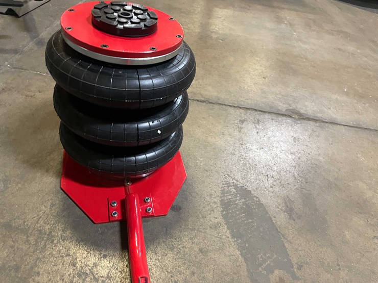 #8665-•-pneumatic-3-ton-lift-capacity-air-jack-(pr12)-image-6