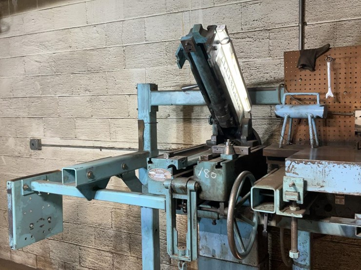 #180-•-armstrong-leveling-bench-and-roller-image-8