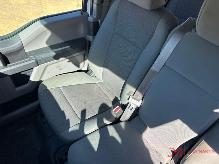 2016-ford-f150-xl-image-23