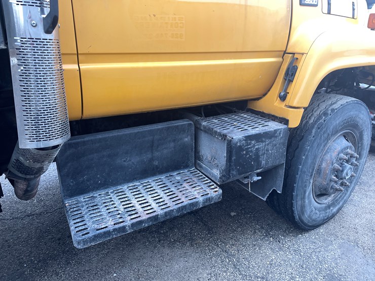 2001-gmc-topkick-image-73