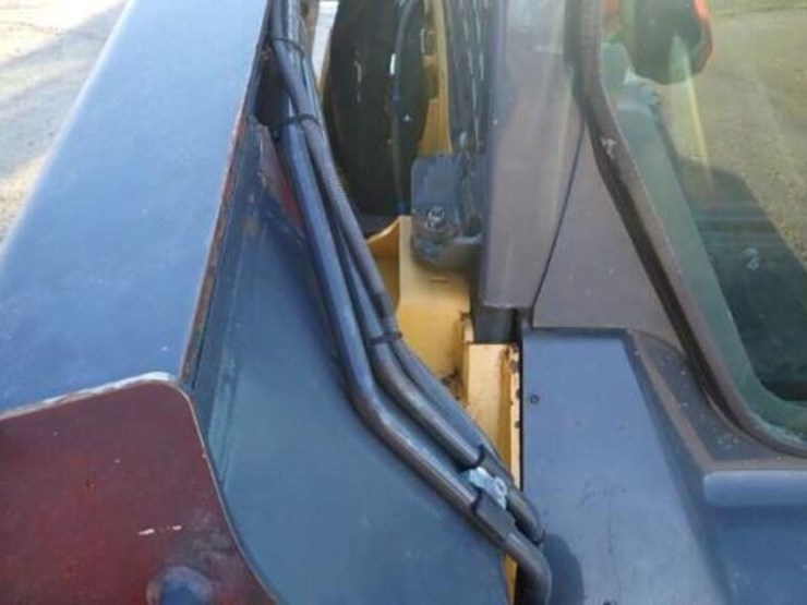 2019-deere-331g-image-49